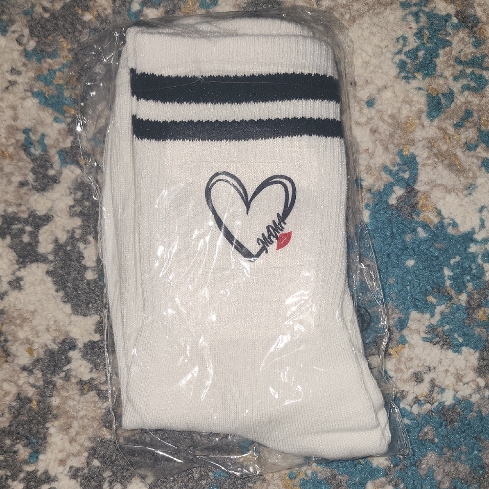 White Socks with Black Stripes and Heart Design Size 8-11 In Women - Picture 4 of 4